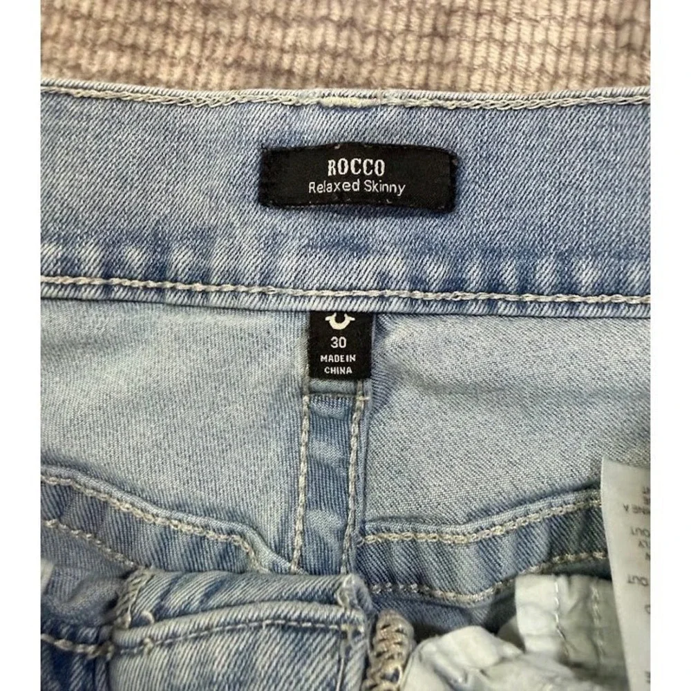 True Religion Rocco Relaxed Skinny Denim Shorts Light Wash Cut Off Mens 30X11